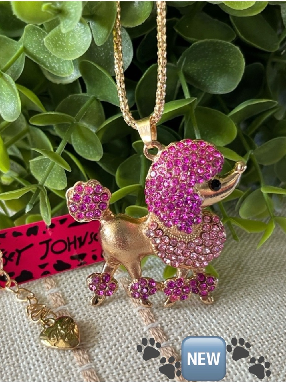 Betsey Johnson Gold-Tone Pink Crystal Poodle Pendant Necklace ~🆕~